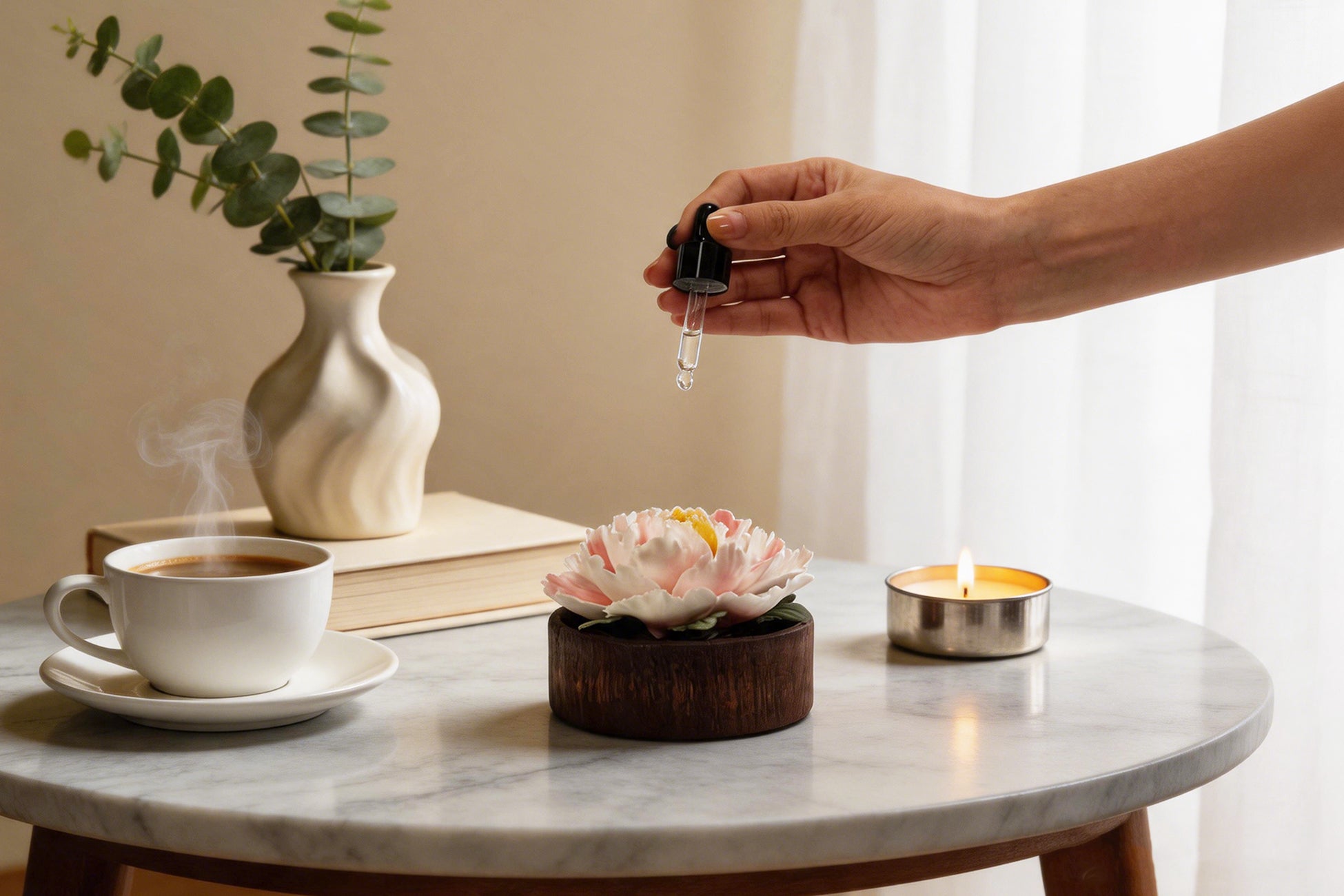 【HS0204】Hand-Sculpted Peony Ceramic Essential Oil Diffuser - Waterless & Silent